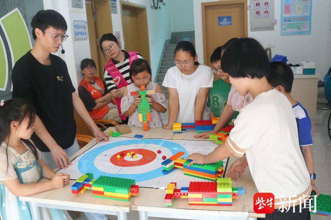 探秘机械原理！常熟市琴川街道胜湖社区开展创意乐高搭建活动